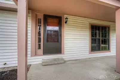 1390 Sanzon Drive, Fairborn, OH 45324 - Photo 4