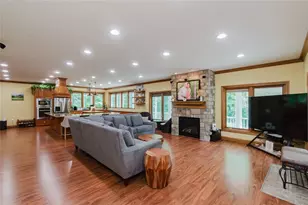 2215 Tadmor Ct, Vandalia, OH 45377 - Photo 4
