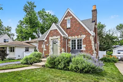 323 Orchard Drive, Oakwood, OH 45419 - Photo 2