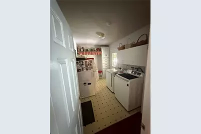 2221 Fiesta Drive, Troy, OH 45373 - Photo 8