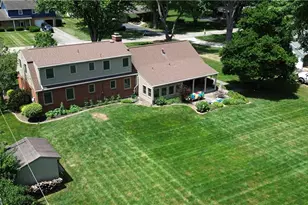 2221 Fiesta Dr, Troy, OH 45373 - Photo 4