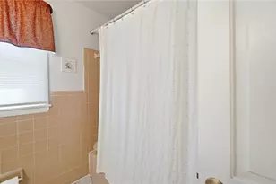 2221 Fiesta Dr, Troy, OH 45373 - Photo 50