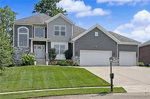 7728 Devonwood Ct, Huber Heights, OH 45424 - Photo 1