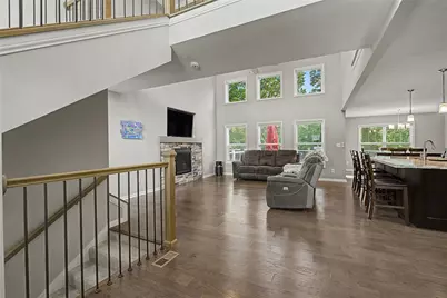 7728 Devonwood Court, Huber Heights, OH 45424 - Photo 8