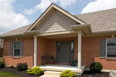 801 Hawk Avenue, Tipp City, OH 45371 - Photo 4