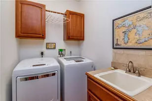 801 Hawk Ave, Tipp City, OH 45371 - Photo 18