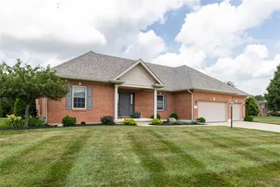801 Hawk Avenue, Tipp City, OH 45371 - Photo 2