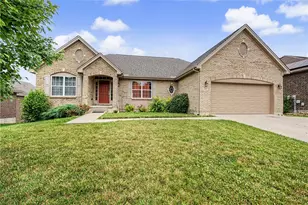 35 Louise Dr, Springboro, OH 45066 - Photo 1