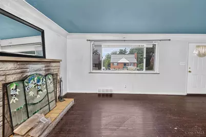 1324 Thurnridge Drive, Reading, OH 45215 - Photo 6