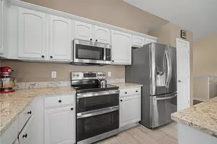 10013 Oriole Ct, Miamisburg, OH 45342 - Photo 8