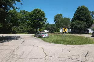 1220 Glover Ave, Dayton, OH 45417 - Photo 4