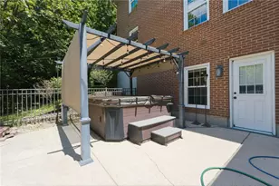 7661 Huntsman Ln, West Chester, OH 45069 - Photo 6