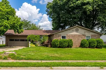 303 West Place, Trenton, OH 45067 - Photo 2