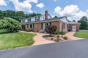130 Westover Dr, Hillsboro, OH 45133 - Photo 1