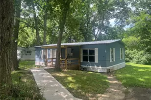 57 Rochester Hill Dr, Hamilton, OH 45011 - Photo 1