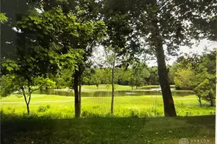 302 Elmwood Dr, Springboro, OH 45066 - Photo 4