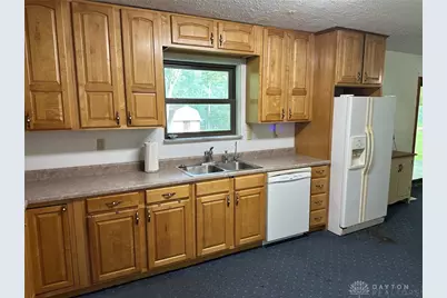 2147 Oxmoor Drive, Beavercreek, OH 45431 - Photo 6