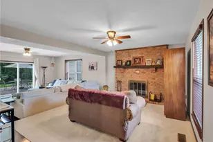 9320 Streamview Ct, Washington Twp, OH 45458 - Photo 4