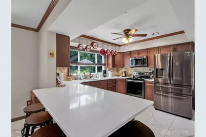 9320 Streamview Court, Washington Twp, OH 45458 - Photo 4