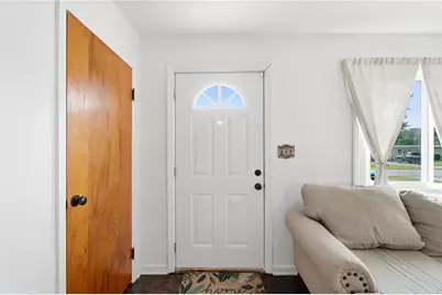 719 Lawnview Avenue, Springfield Twp, OH 45505 - Photo 4