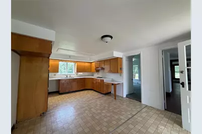 519 N Snyder Road, Dayton, OH 45417 - Photo 14
