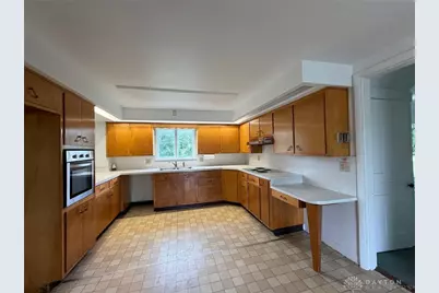 519 N Snyder Road, Dayton, OH 45417 - Photo 20