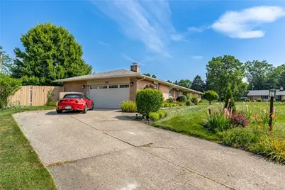 7705 John Elwood Drive, Centerville, OH 45459 - Photo 32
