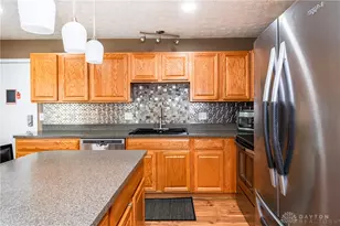 2790 Big Woods Trail, Beavercreek, OH 45431 - Photo 8