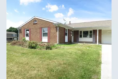 7001 Charing Court, Huber Heights, OH 45424 - Photo 2