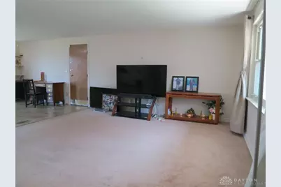7001 Charing Court, Huber Heights, OH 45424 - Photo 8