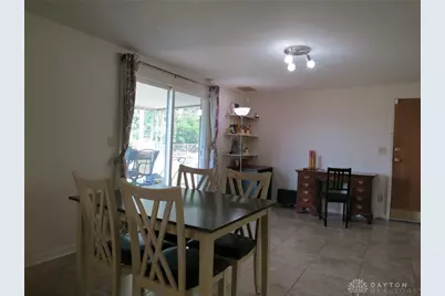 7001 Charing Court, Huber Heights, OH 45424 - Photo 10