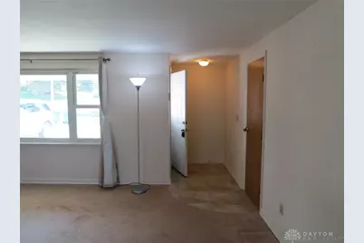 7001 Charing Court, Huber Heights, OH 45424 - Photo 6