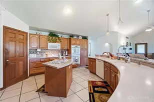 8400 N Montgomery County Line Rd, Clay Twp, OH 45309 - Photo 32
