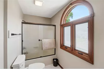 340 E Stonequarry Road, Vandalia, OH 45377 - Photo 64