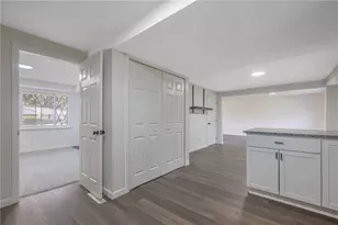 6221 Longford Rd, Huber Heights, OH 45424 - Photo 10