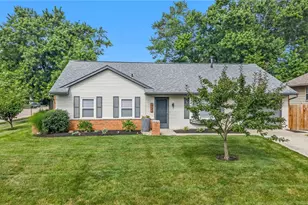 405 Evergreen Dr, Springboro, OH 45066 - Photo 1