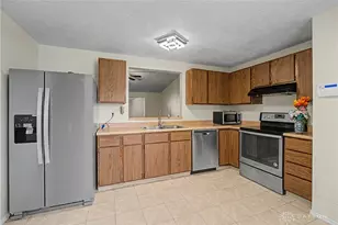 7816 Waterton Ct, Trotwood, OH 45426 - Photo 14