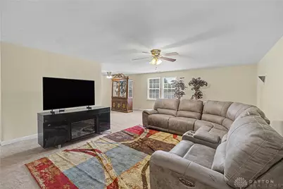 7816 Waterton Court, Trotwood, OH 45426 - Photo 8