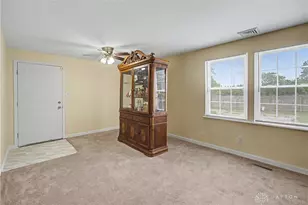 7816 Waterton Ct, Trotwood, OH 45426 - Photo 12