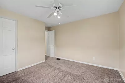 3842 Columbine Place, Dayton, OH 45405 - Photo 8