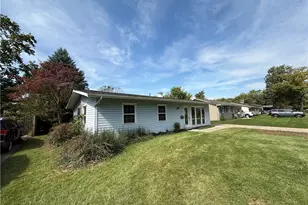 1229 Jeanette Dr, Riverside, OH 45432 - Photo 2