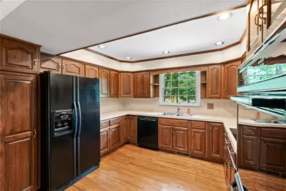 156 Manor Lane, Washington Twp, OH 45429 - Photo 20