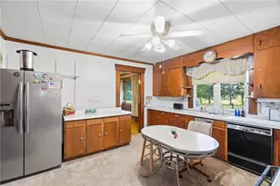 8601 Lochard Rd, Sidney, OH 45365 - Photo 38