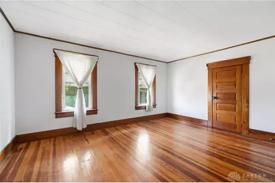 8601 Lochard Road, Sidney, OH 45365 - Photo 6