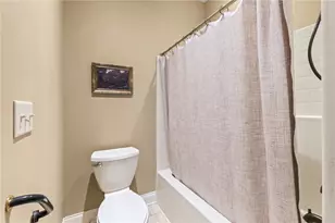 2314 Crestridge Dr, Butler Twp, OH 45414 - Photo 48
