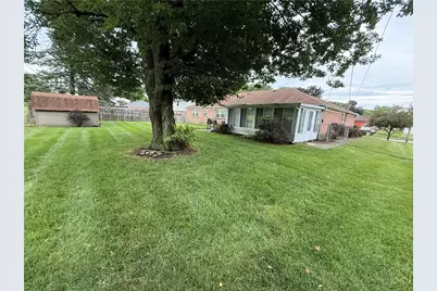 5125 Malibu Court, Dayton, OH 45426 - Photo 4