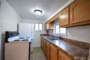 2926 Robin Rd, Dayton, OH 45409 - Photo 12