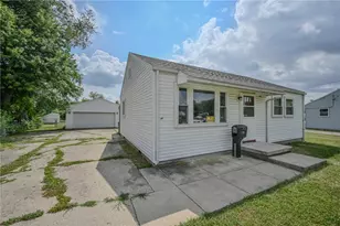 1117 Circle Dr, Xenia, OH 45385 - Photo 2