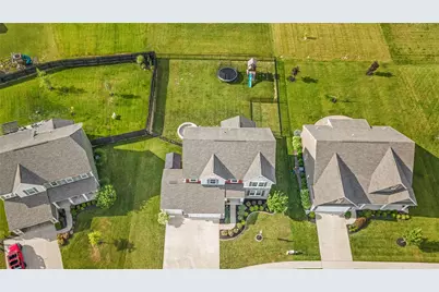 2217 Larkspur Drive, Troy, OH 45373 - Photo 4