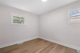 2806 Purdue Dr, Dayton, OH 45420 - Photo 16